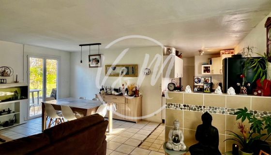 A vendre MAISON  5 PIECES 102 M2 BORD DE MER LE PORGE