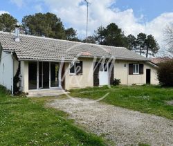 A vendre MAISON  5 PIECES 102 M2 BORD DE MER LE PORGE