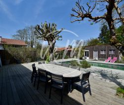 A vendre MAISON  4 PIECES 124 M2 BORD DE MER LANTON