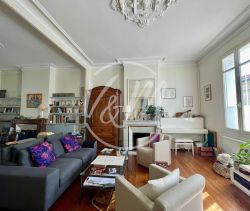 A vendre MAISON  4 PIECES 120 M2  BORDEAUX
