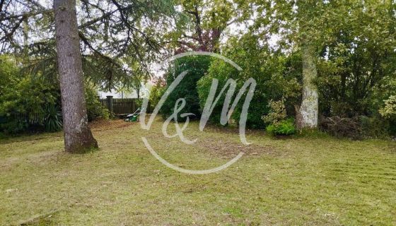 A vendre TERRAIN 841 M2 BORD DE MER ANDERNOS LES BAINS