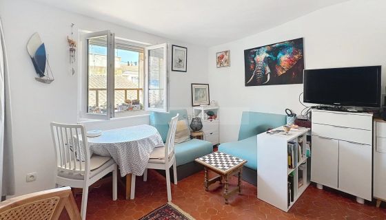 A vendre Studio 19 M² RUE PIETONNE La Seyne-sur-Mer