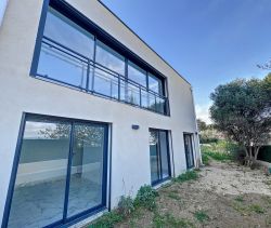 A vendre VILLA CONTEMPORAINE 4 PIECES VUE MER PANORAMIQUE  La Ciotat