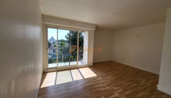 A vendre APPARTEMENT T1 AVEC CAVE ET STATIONNEMENT Le Havre