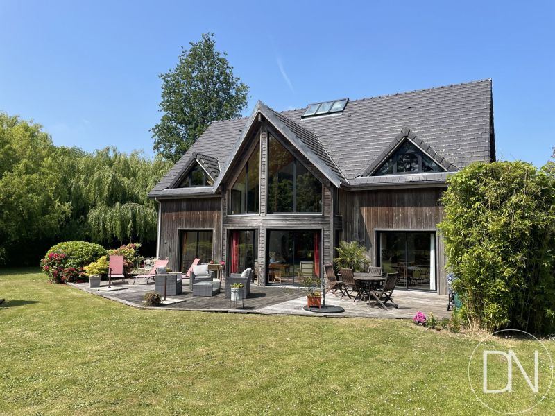 A vendre Chaleureuse maison contemporaine 8 PIECES Veulettes-sur-Mer