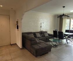 A vendre Appartement T5 97 M² garage ET cave Toulon 