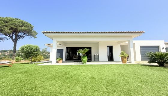 A vendre BELLE Maison 4 PIECES 130 M² plain-pied Sainte-Maxime