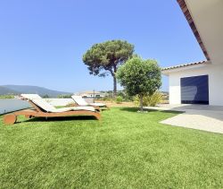 A vendre BELLE Maison 4 PIECES 130 M² plain-pied Sainte-Maxime