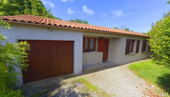 A vendre CHARMANTE Maison 4 PIECES 85 M² SEMUSSAC