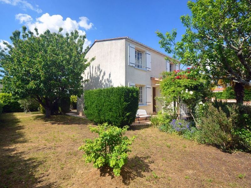 A vendre Maison MITOYENNE 4 PIECES St Georges de Didonne
