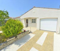 A vendre JOLIE Maison 4 PIECES PLAIN PIED MESCHERS SUR GIRONDE