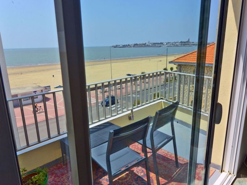 A vendre APPARTEMENT T3 60 M² VUE MER ROYAN