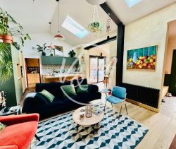 A vendre CHARMANTE Maison d'architecte 4 PIECES 95 M²  Begles