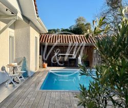 A vendre Elegante villa 6 PIECES 145 M² + garage PISCINE Andernos les bains