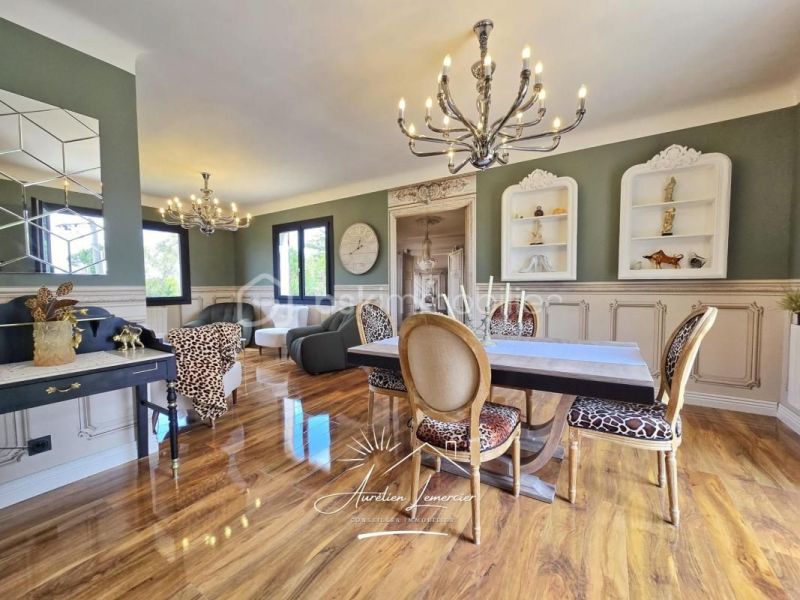 A louer MAISON  DE MAîTRE  BEAUCAIRE