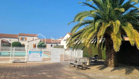 A louer APPARTEMENT T3 50 M2 TERRASSE BORD DE MER VAUX SUR MER