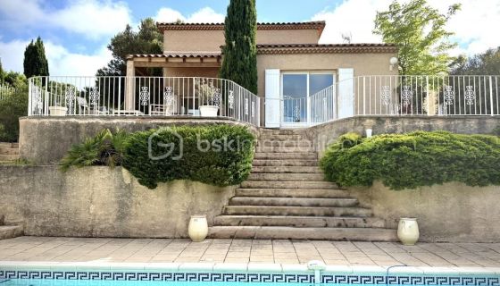A louer MAISON  4 PIECES 145 M2 BORD DE MER SAUSSET LES PINS