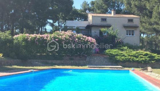 A louer MAISON  4 PIECES 128 M2 BORD DE MER LA CIOTAT
