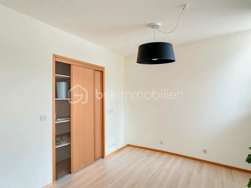 A louer APPARTEMENT T5 90 M2  BILLERE