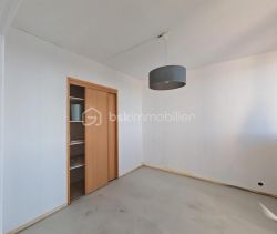 A louer APPARTEMENT T5 90 M2  BILLERE
