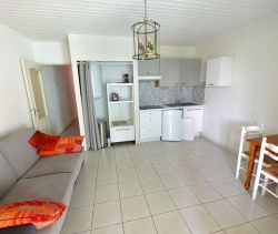 A vendre BEL Appartement  T2 BORD DE MER ST PALAIS SUR MER
