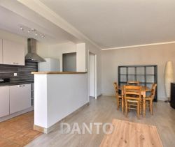 A louer APPARTEMENT T3 52 M2 TERRASSE BORD DE MER PORNICHET