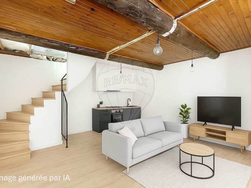 A louer APPARTEMENT DUPLEX T3 68 M2  NIMES