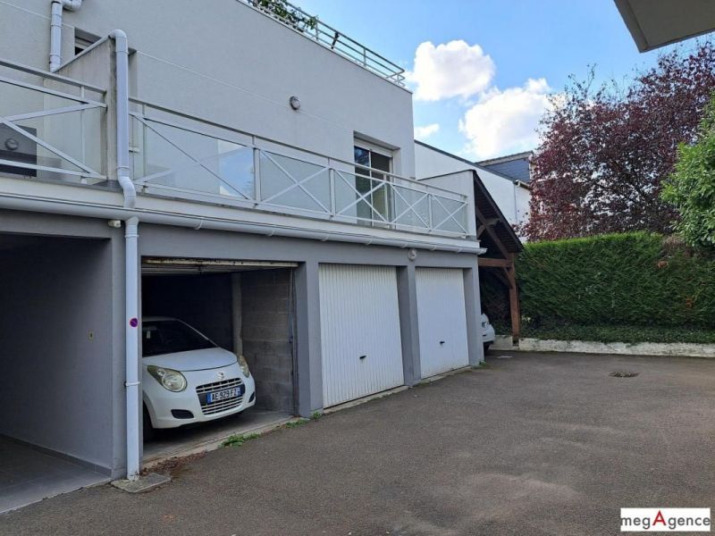 A louer APPARTEMENT T2 33 M2 TERRASSE  NANTES