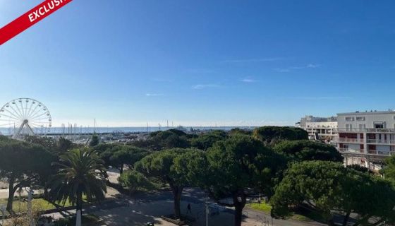 A louer APPARTEMENT  174 M2 TERRASSE PIEDS DANS L'EAU ROYAN