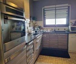 A louer APPARTEMENT T3 90 M2 BORD DE MER LE HAVRE