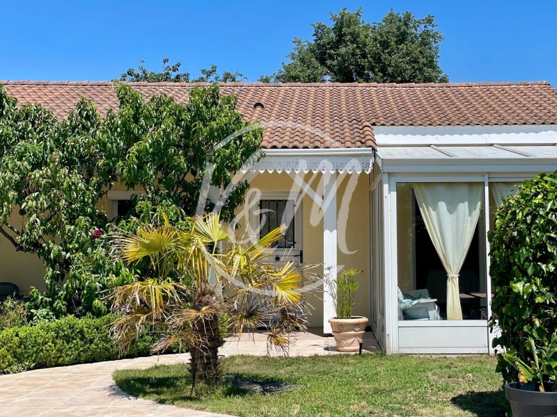 A vendre Superbe maison 6 PIECES 136 M² ARES