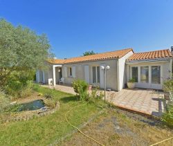 A vendre JOLIE Maison 5 PIECES PLAIN PIED ST SULPICE DE ROYAN