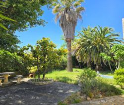 A louer MAISON  4 PIECES 95 M2  SAINT GENIS DES FONTAINES