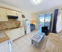 A louer APPARTEMENT T2 24 M2 TERRASSE VUE MER FREJUS