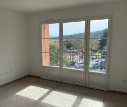 A louer APPARTEMENT NEUF T2 45 M2  TARADEAU