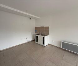 A louer APPARTEMENT NEUF T2 50 M2  TARADEAU