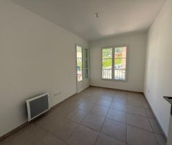 A louer APPARTEMENT NEUF T3 68 M2  TARADEAU