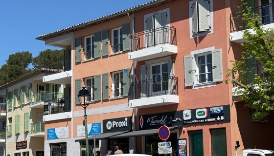 A louer APPARTEMENT NEUF T2 50 M2  TARADEAU