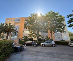 A louer APPARTEMENT NEUF T3 60 M2 PLAGE à PIED FREJUS