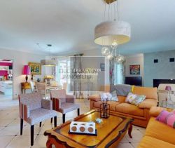 A louer MAISON  8 PIECES 221 M2 BORD DE MER MERLIMONT