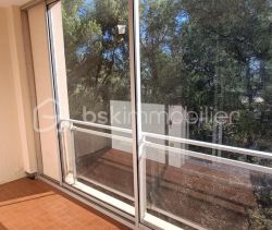 A louer APPARTEMENT NEUF T3 67 M2 BORD DE MER LA SEYNE SUR MER