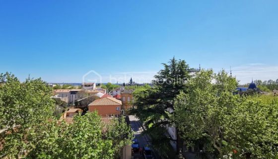 A louer APPARTEMENT T3 67 M2  SALON DE PROVENCE