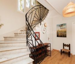 A louer MAISON  CONTEMPORAINE BORD DE MER JUAN LES PINS