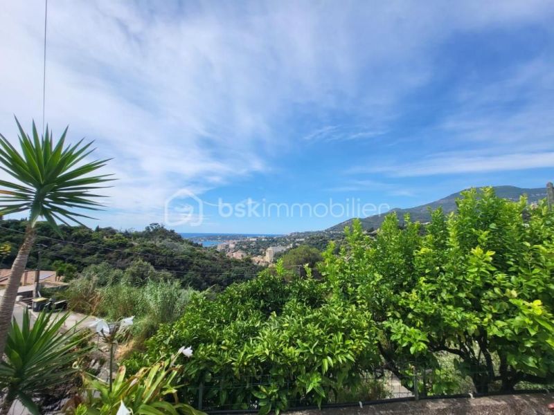 A louer MAISON  5 PIECES 247 M2 BORD DE MER MENTON