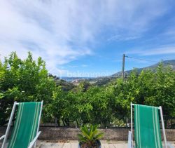 A louer MAISON  5 PIECES 247 M2 BORD DE MER MENTON