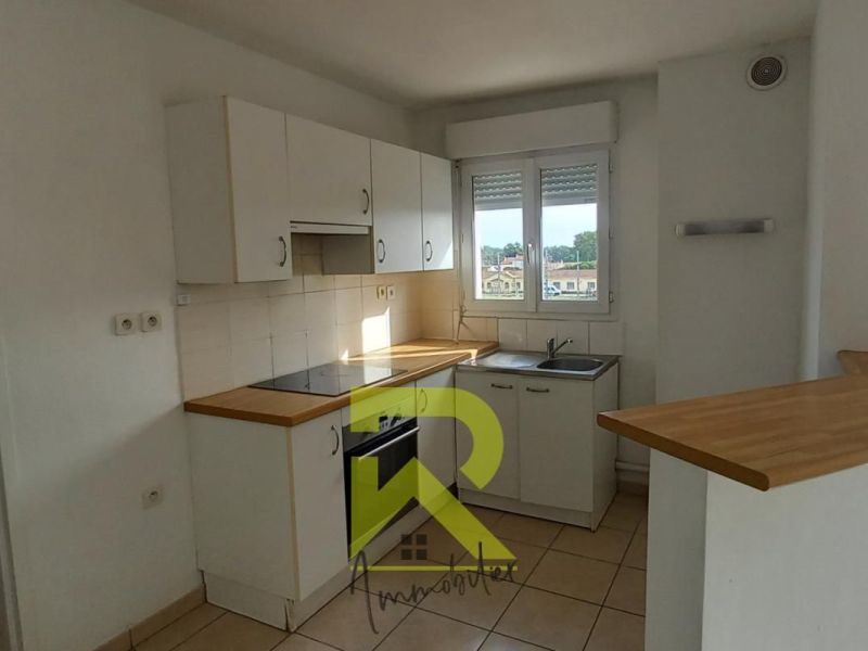 A louer APPARTEMENT T3 53 M2 TERRASSE  BEZIERS