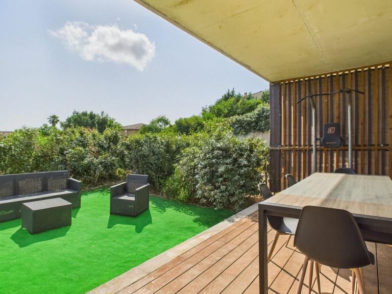 A louer APPARTEMENT T2 42 M2 TERRASSE  AFA