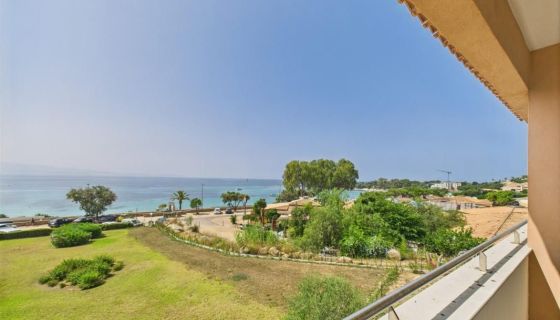 A louer APPARTEMENT DUPLEX DE PRESTIGE NEUF T3 77 M2 TERRASSE PIEDS DANS L'EAU AJACCIO