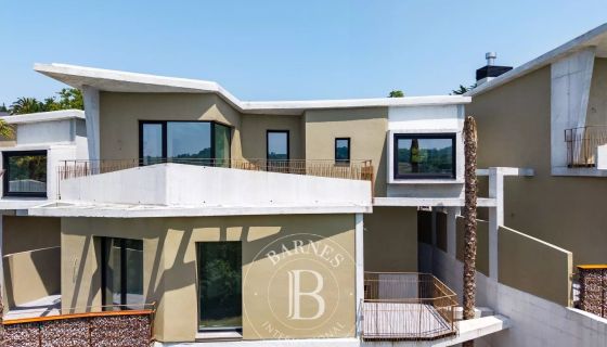 A vendre VILLA D'EXCEPTION 230 M² SAN SEBASTIAN