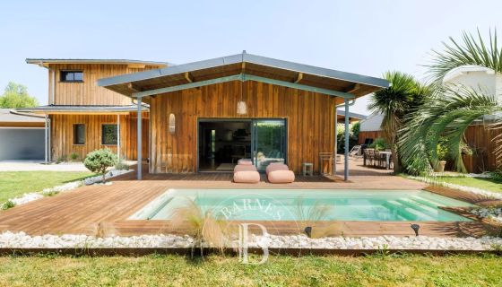 A vendre VILLA CONTEMPORAINE 6 PIECES 172 M² SEIGNOSSE